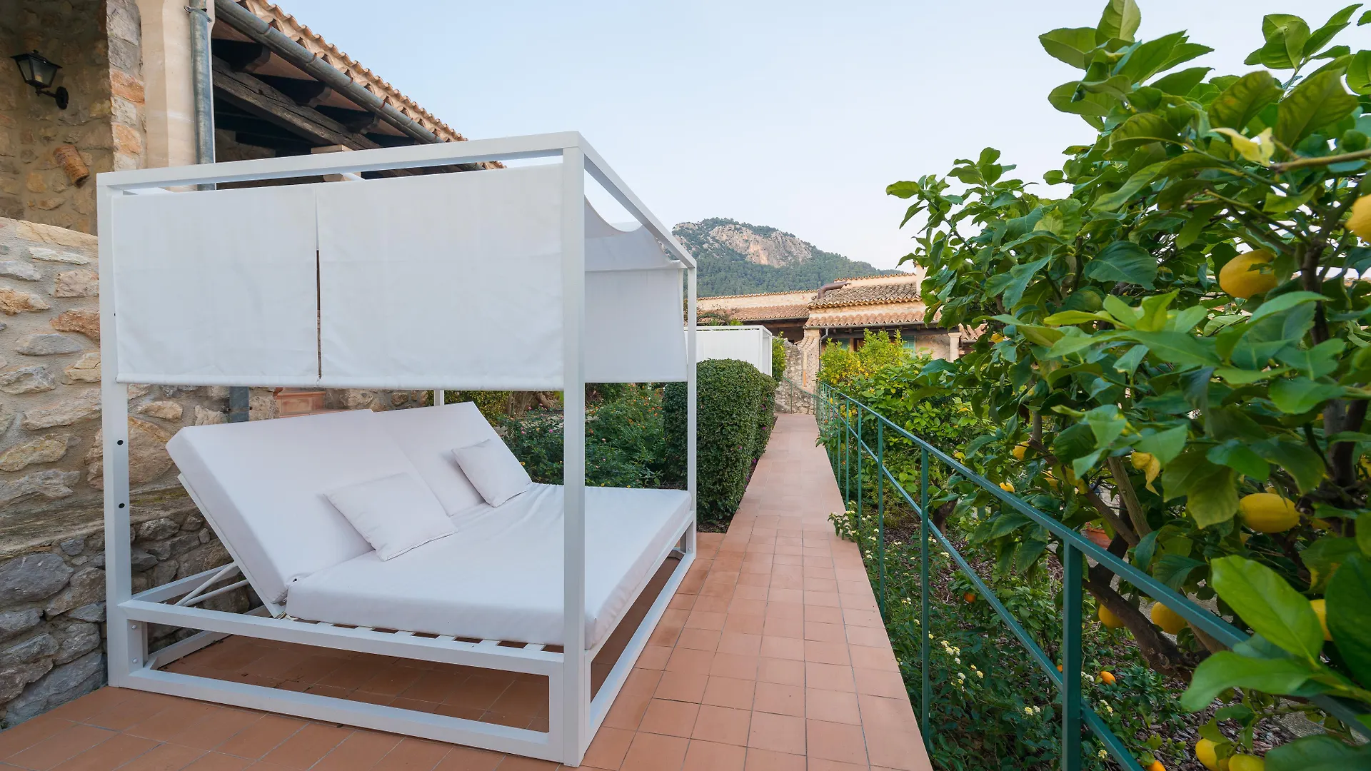 New Can Furios Hotel by Can Calco Hotels Selva  Casa rural