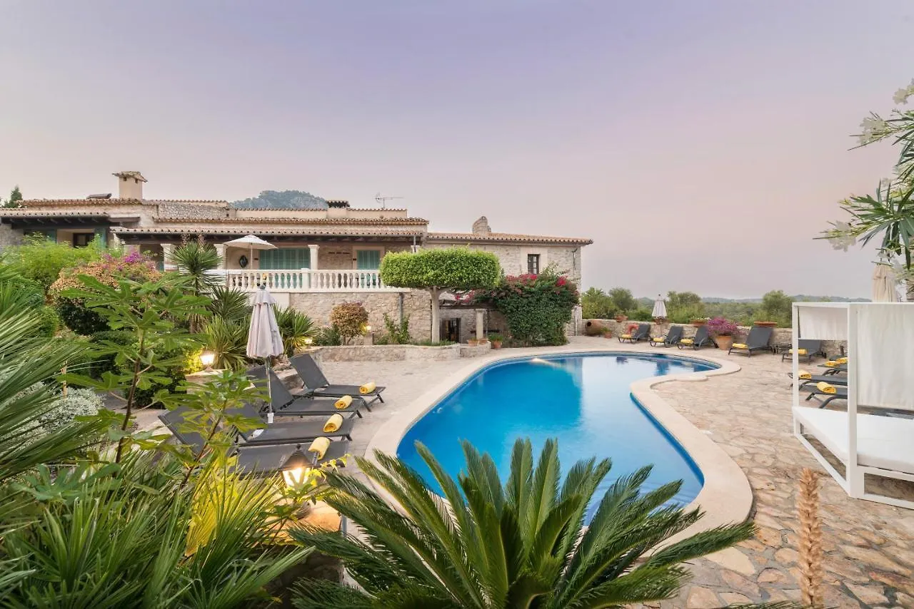 Casa di campagna New Can Furios Hotel By Can Calco Hotels Selva  Spagna